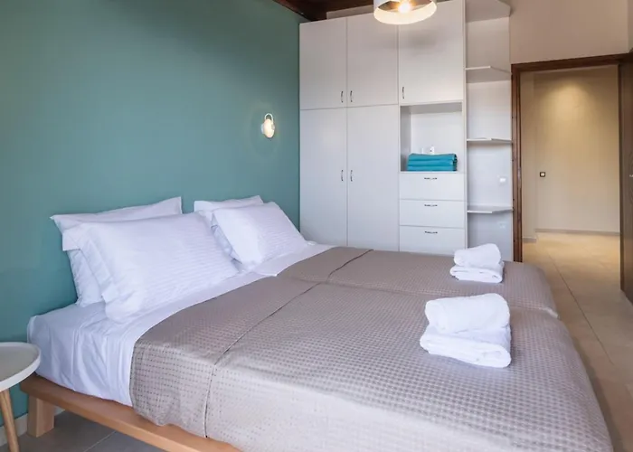 Alpha Delight 3 Bedroom 하니아