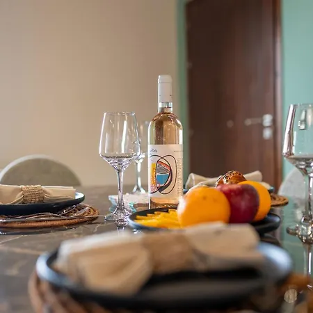 Alpha Delight 3 Bedroom Lejlighed *