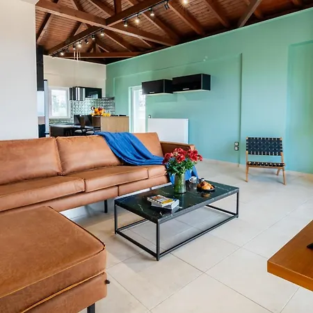 Διαμέρισμα Alpha Delight 3 Bedroom
