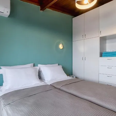 Alpha Delight 3 Bedroom Διαμέρισμα *