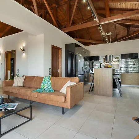 Alpha Delight 3 Bedroom Χανιά