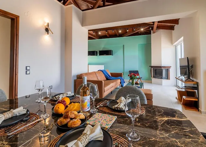 Alpha Delight 3 Bedroom Διαμέρισμα *