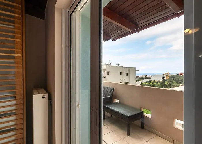 Alpha Delight 3 Bedroom Χανιά