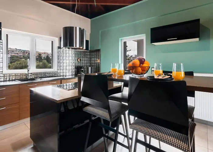 Alpha Delight 3 Bedroom Apartment *