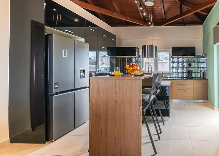 Alpha Delight 3 Bedroom * Chania (Crete)