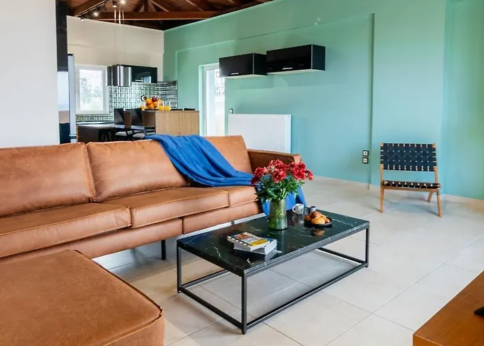 Διαμέρισμα Alpha Delight 3 Bedroom