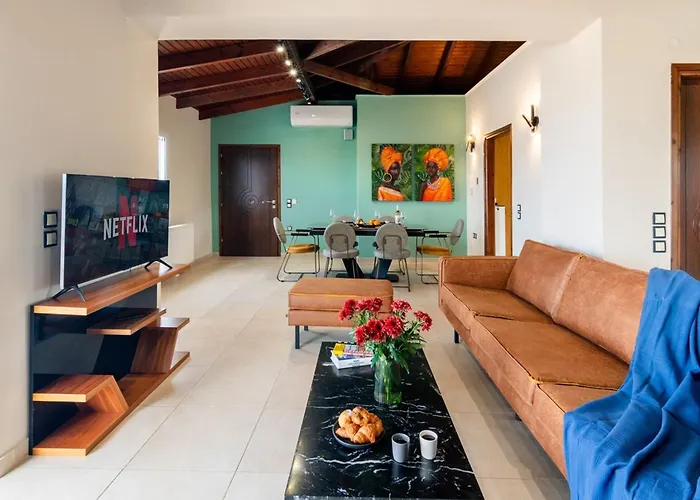 Alpha Delight 3 Bedroom Διαμέρισμα