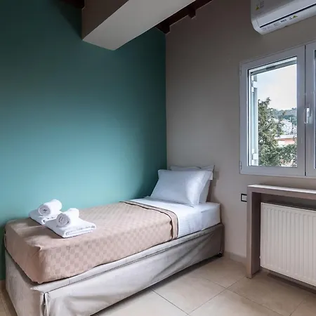 Alpha Delight 3 Bedroom דירה