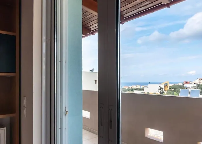 Alpha Delight 3 Bedroom Apartament